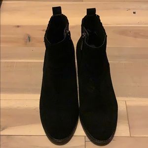 Blondo Waterproof booties black